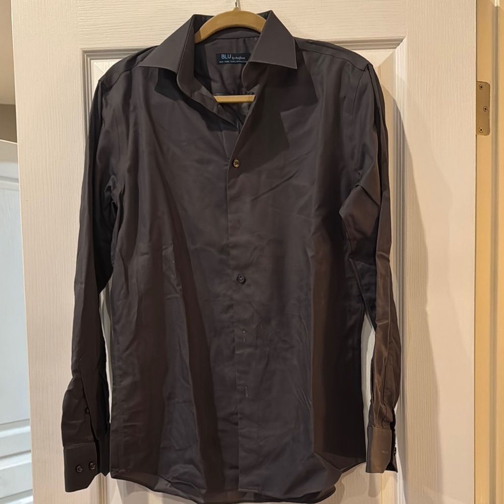 Gray Long-Sleeve Dress Shirt with Minimalist Design